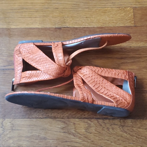 Kenneth Cole Knotted Love Gladiator Sandals - Picture 5 of 6